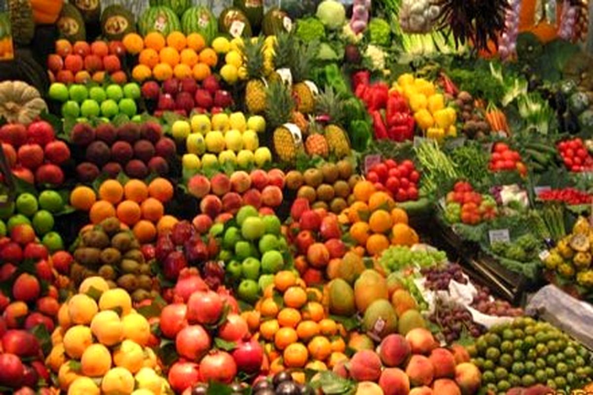 فروش میوه های خارجی بدون مجوز در میادین میوه و تره بار شهرداری ممنوع است