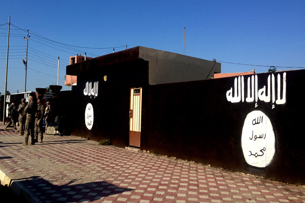 وحشت داعش از "پرچم‌های واژگون"