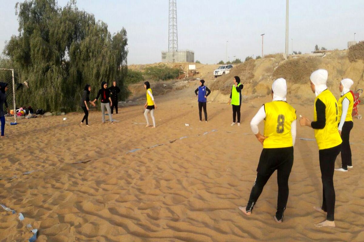 مسابقات کبدی ساحلی بانوان برای اولین بار در ایران به میربانی چابهار برگزار شد