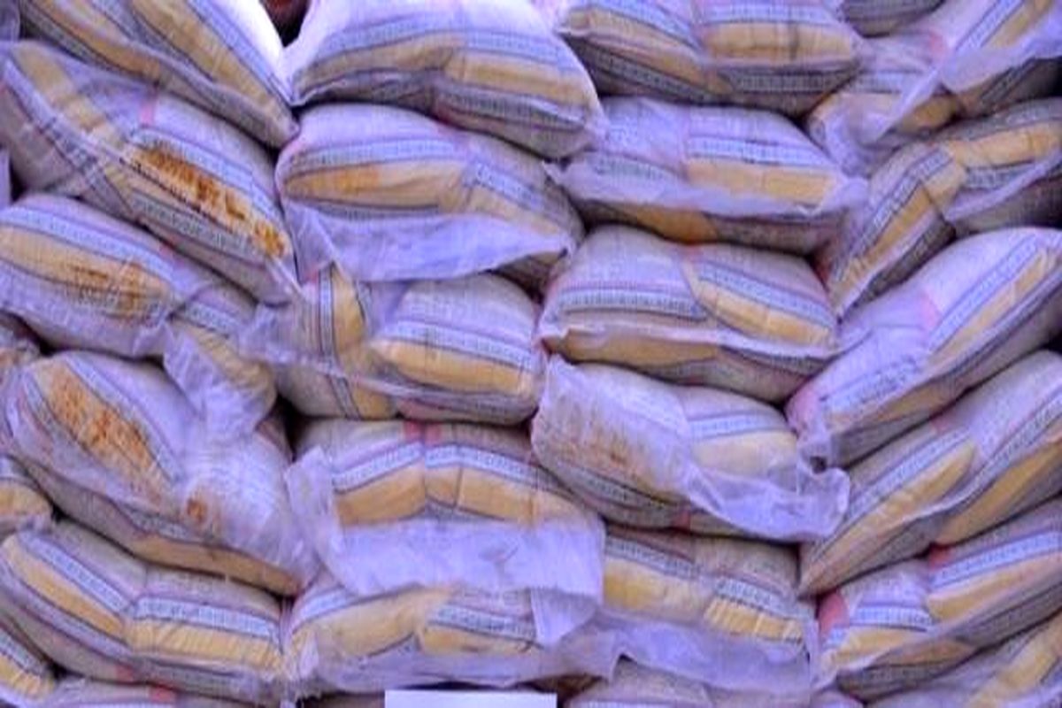 کشف یک تن برنج قاچاق در تویسرکان