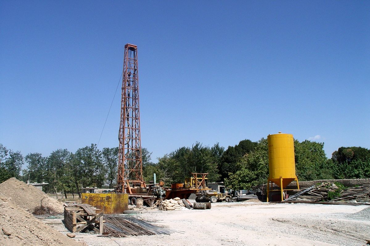 آبفای وحیدیه دو حلقه چاه آب آشامیدنی حفر و تجهیز کرد