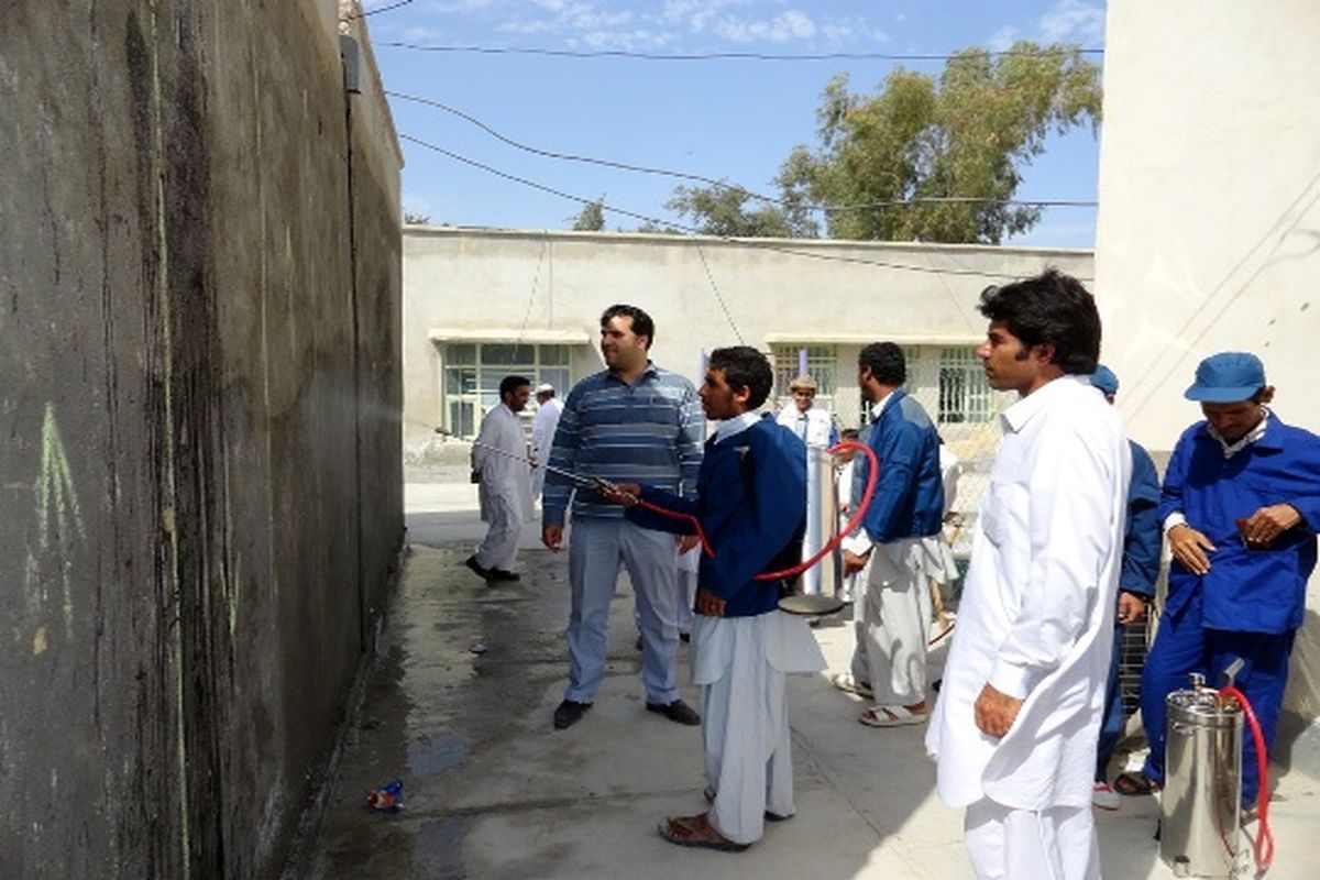 آغاز عملیات سم پاشی کانونهای مالاریا خیز در استان سیستان وبلوچستان