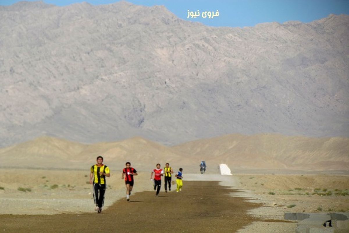 دونده سیستانی و بلوچستانی نایب قهرمان دوی صحرا نوردی کشور