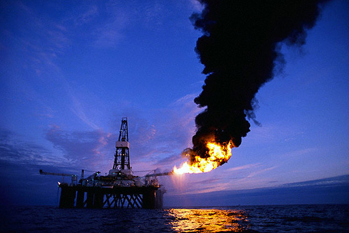 امضای توافق‌نامه اکتشافی نفت و گاز در حاشیه نمایشگاه نفت