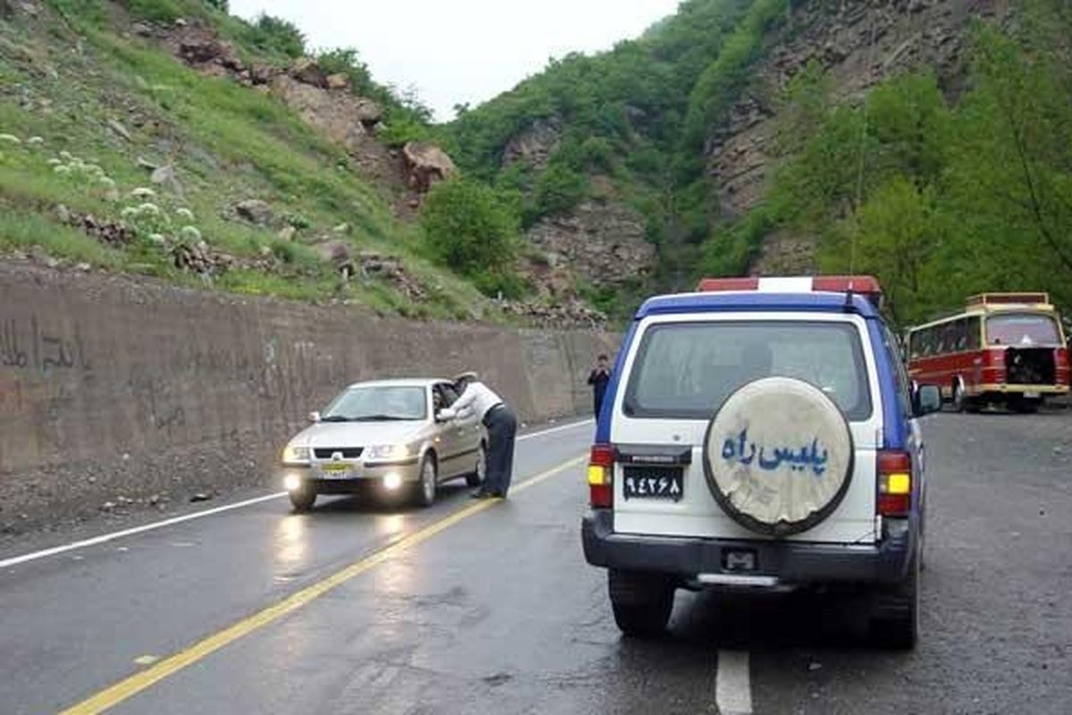 تردد در جاده هراز شب ها محدود می شود