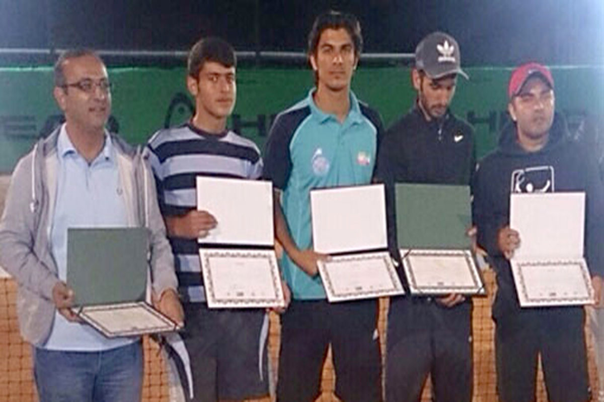 قهرمانی تنیسور البرزی در مسابقات مناطق پنجگانه کشور