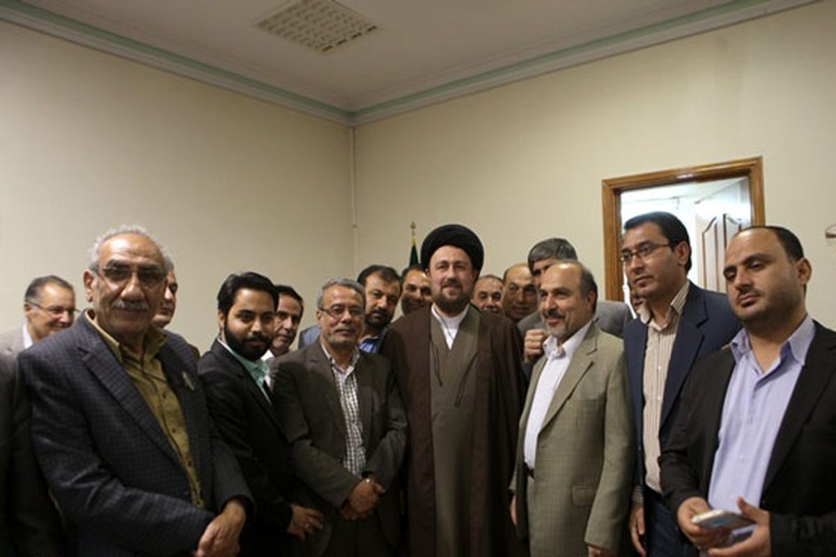 اختلافات قومیتی را خود مردم خوزستان حل کنند