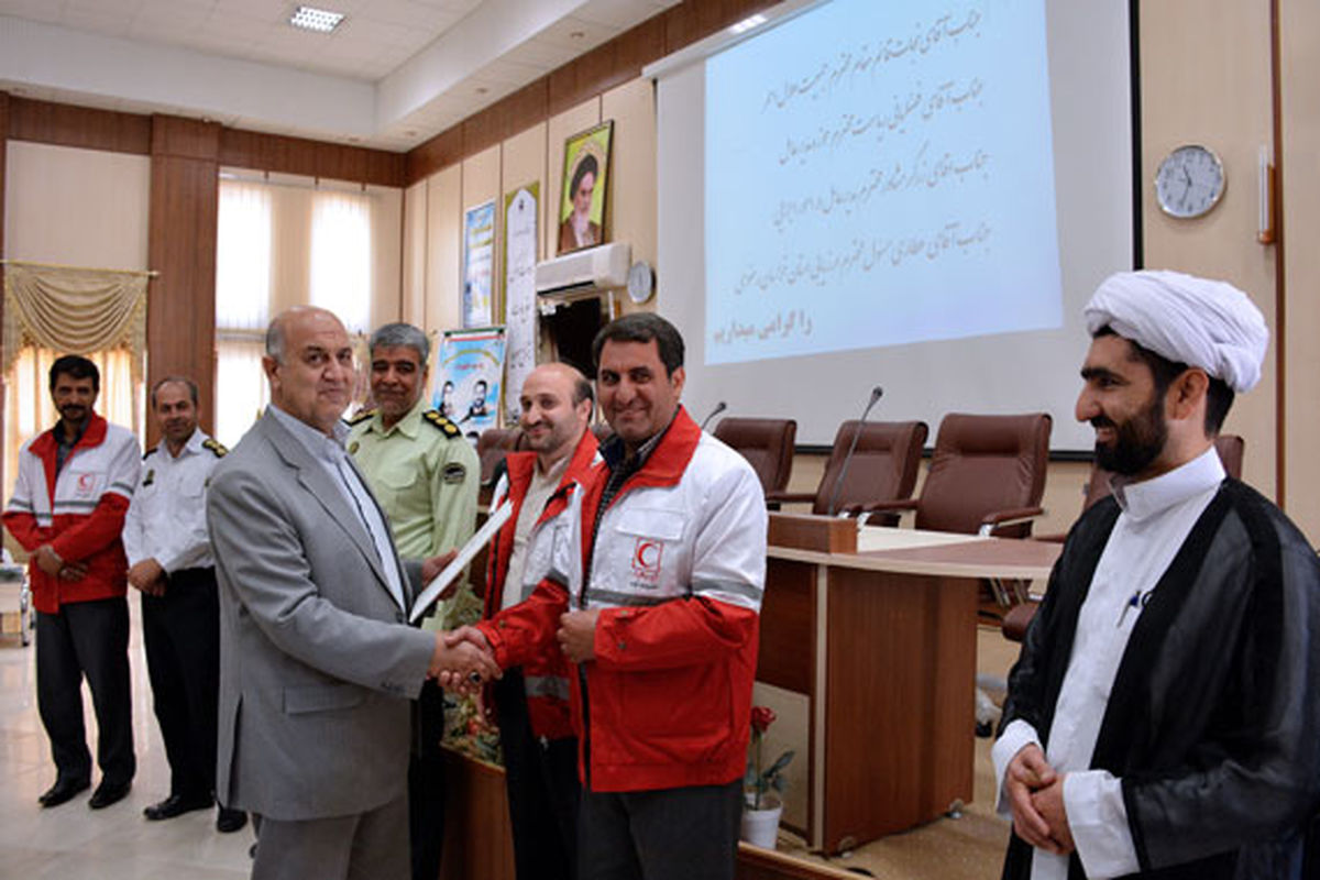 افتتاح و راه اندازی دفتر نمایندگی جمعیت هلال احمر در شهرستان مه ولات