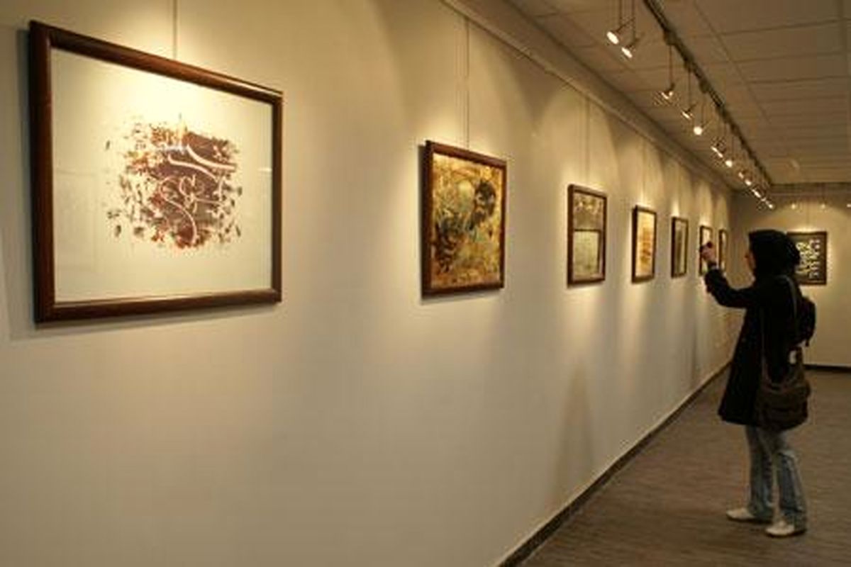 نمایشگاه خوشنویسی و نقاشی‌خط «نغمه قلم» افتتاح می شود