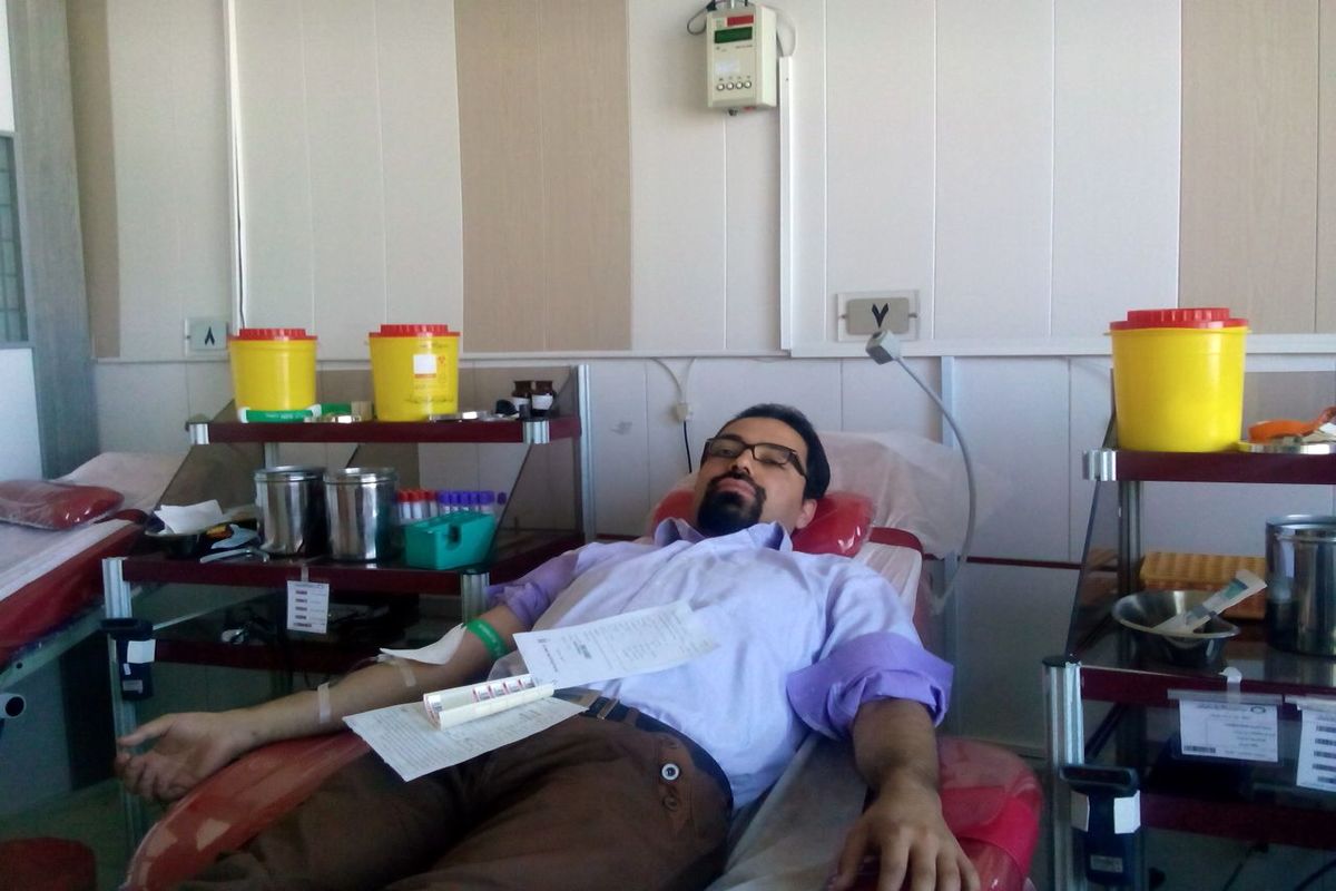 خبرنگاران همدانی خون خود را به بیماران نیازمند اهدا کردند