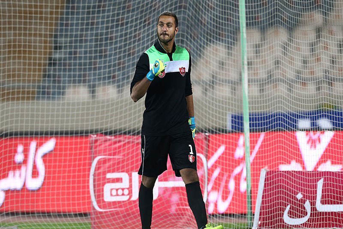 مکانی: نه به کسی توهین کردم و نه با کسی درگیر شدم