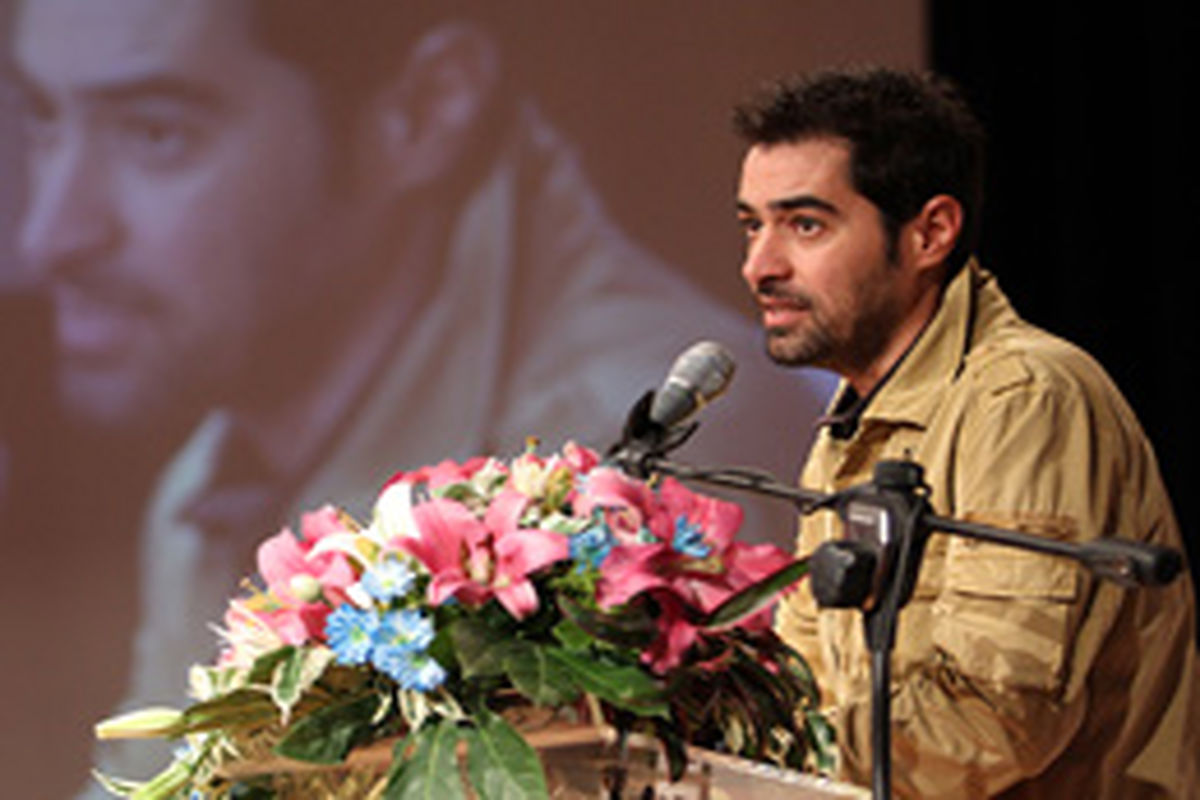 شهاب حسینی جایزه خود را به کودکان سرطانی تقدیم کرد