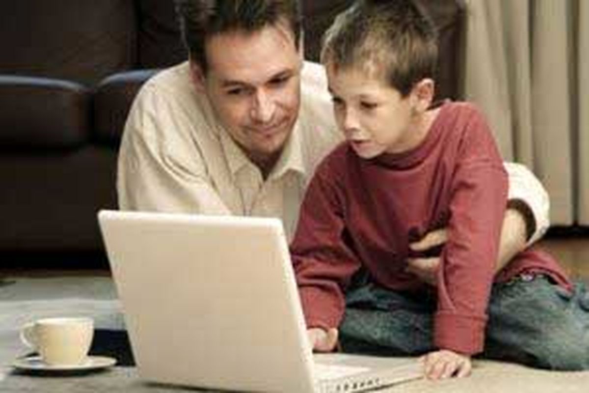 فرزندان خود را در شبکه های اجتماعی بهتر هدایت و کنترل کنیم