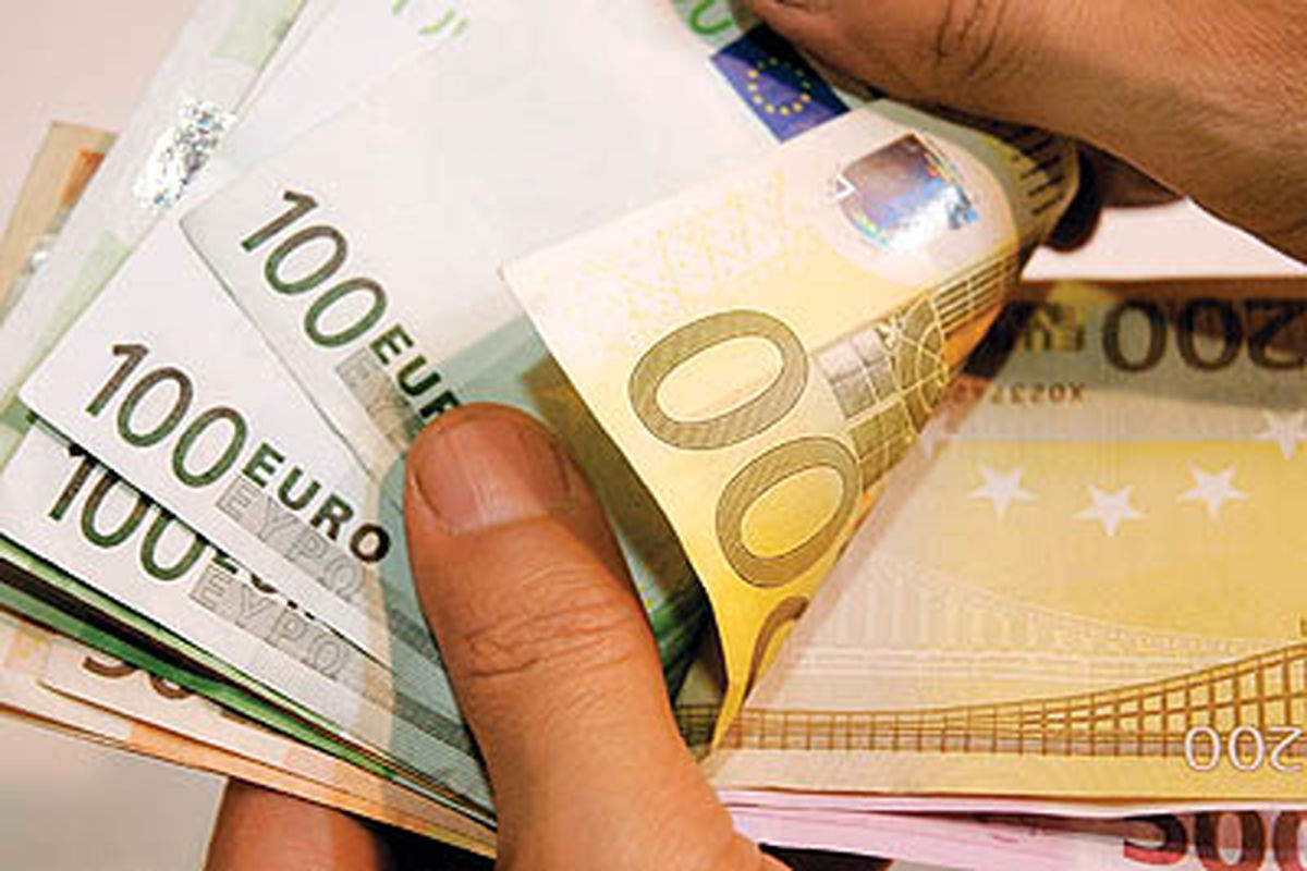 یورو و پوند افزایش یافت