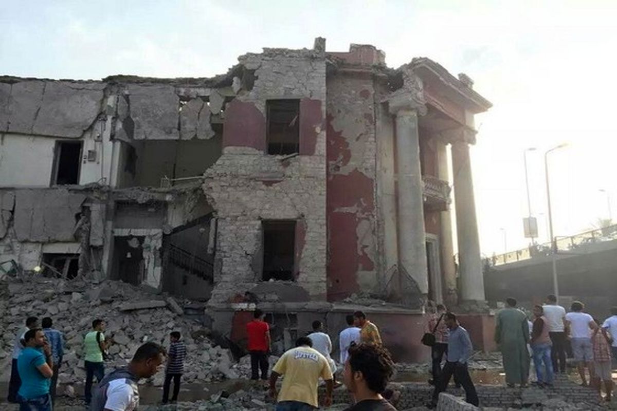 انفجار مقابل کنسولگری ایتالیا در قاهره