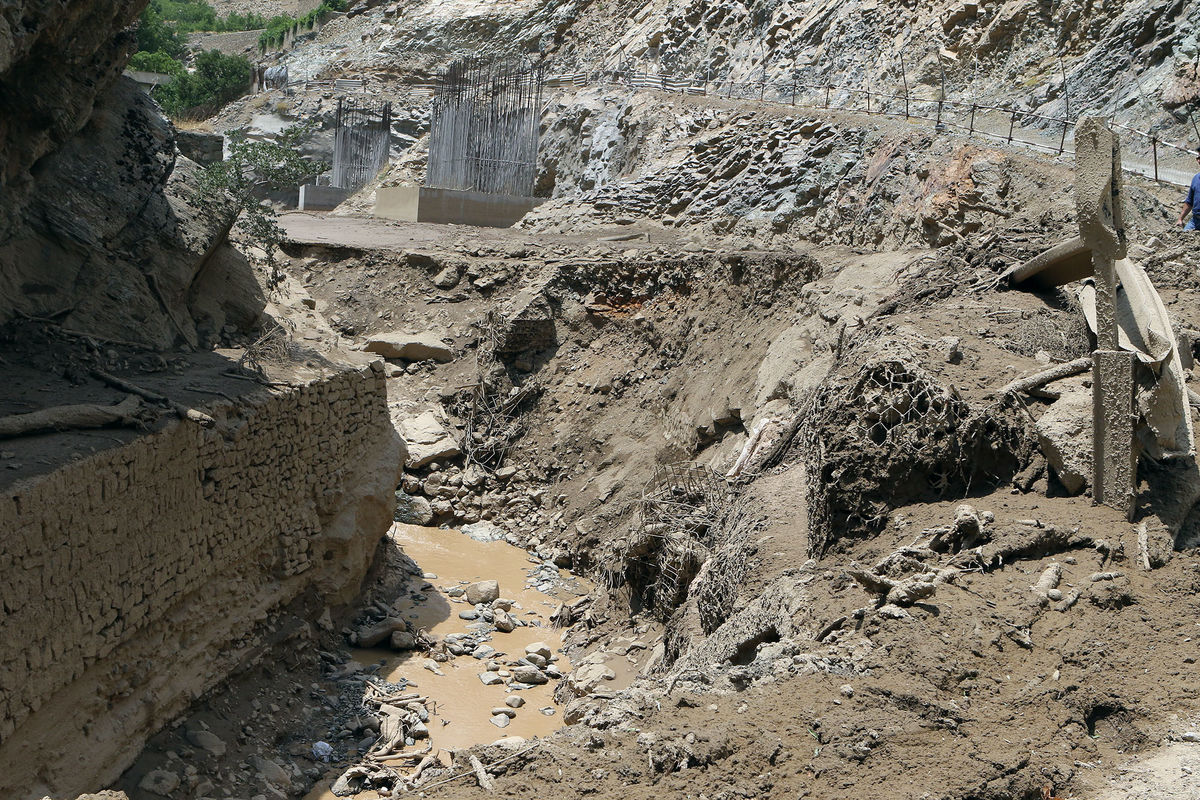 روستای سیل‌ زده چالوس تخلیه شد