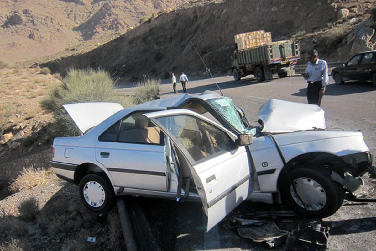 واژگونی خودروی حامل اتباع غیر مجاز ، در استان سیستان و بلوچستان ، سه کشته برجا گذاشت