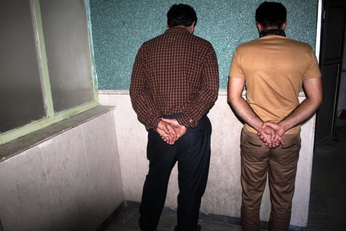 سارقان فرش های شهریار در هرسین دستگیر شدند