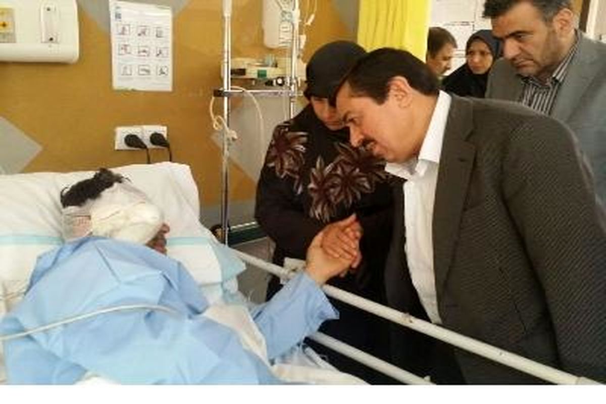 حسینی: از موضع گیری مردانه وزیر بهداشت سپاسگزارم