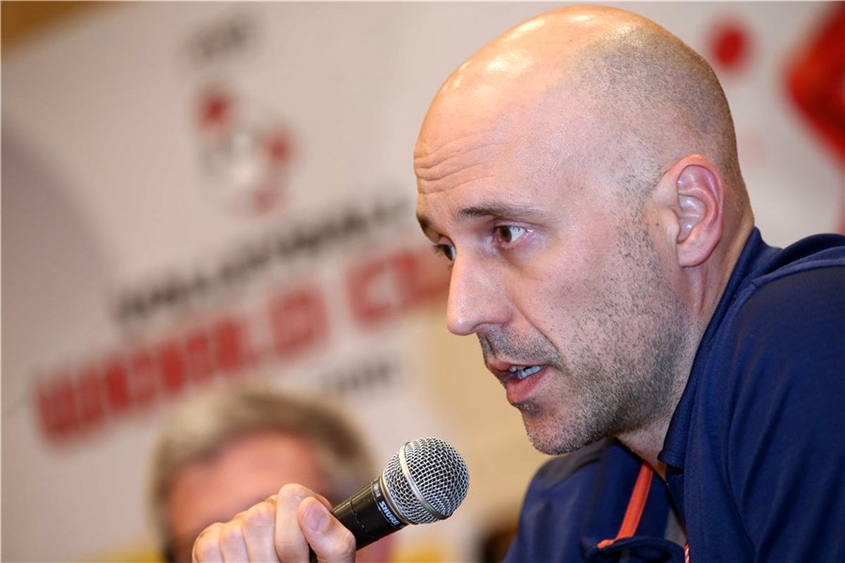 اسپراو: همیهش در مقابل کانادا مشکل داشتیم/ هوک: باید مدیریت بیش تری به خرج دهم