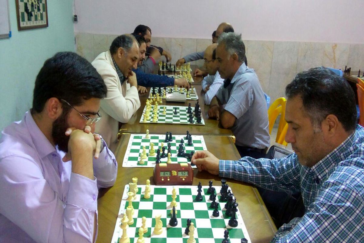 مسابقات شطرنج ادارات  در اندیشه برگزار شد