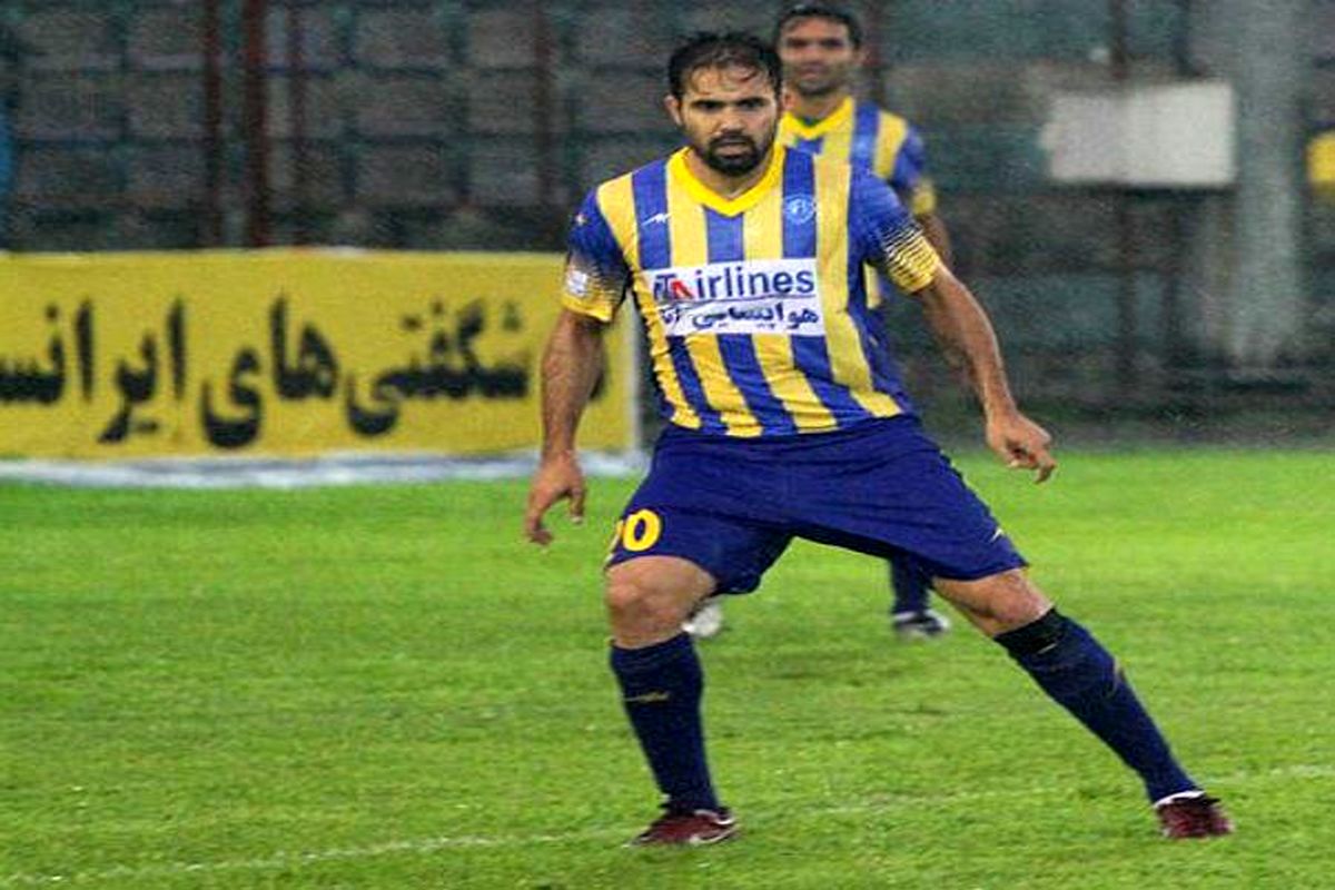 نصرتی: استقلال با خوش شانسی برنده شد