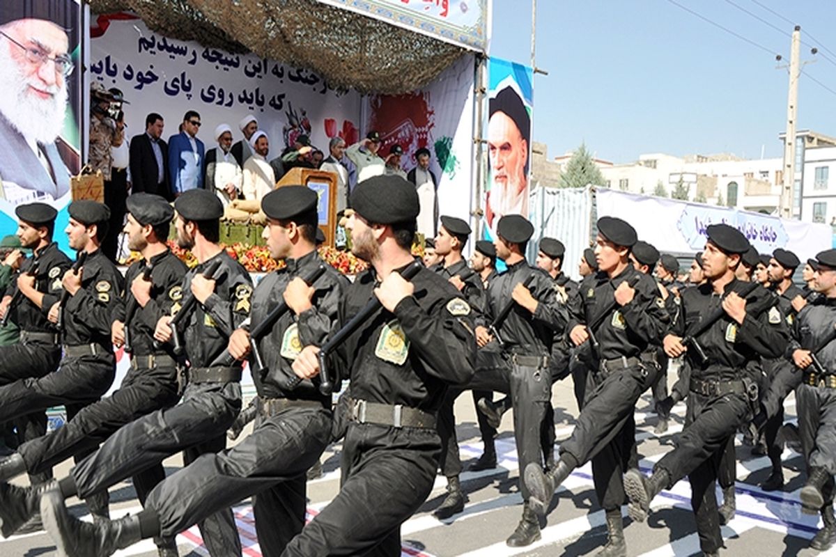 حضور ورزشکاران بسیجی در رژه هفته دفاع مقدس شهرستان شهریار