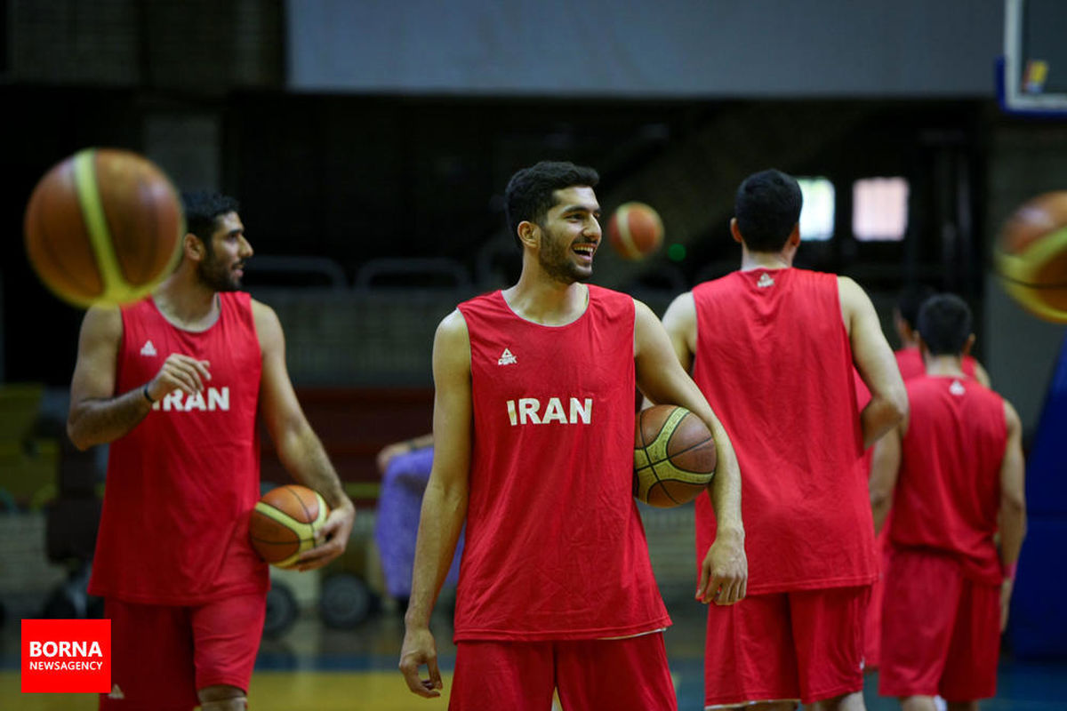 بسکتبال رفت، زنگنه ماند