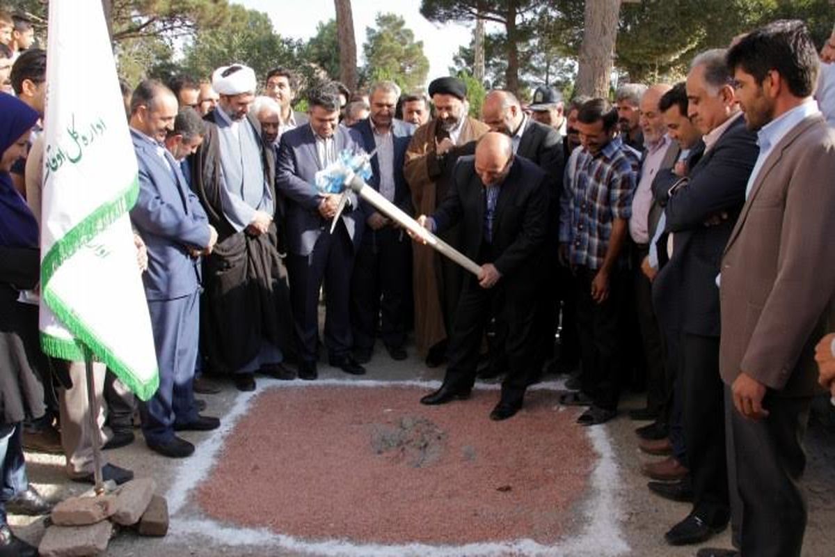 مراسم کلنگ زنی بیمارستان ۶۴ تختخوابی امیر آباد صفادشت افتتاح شد