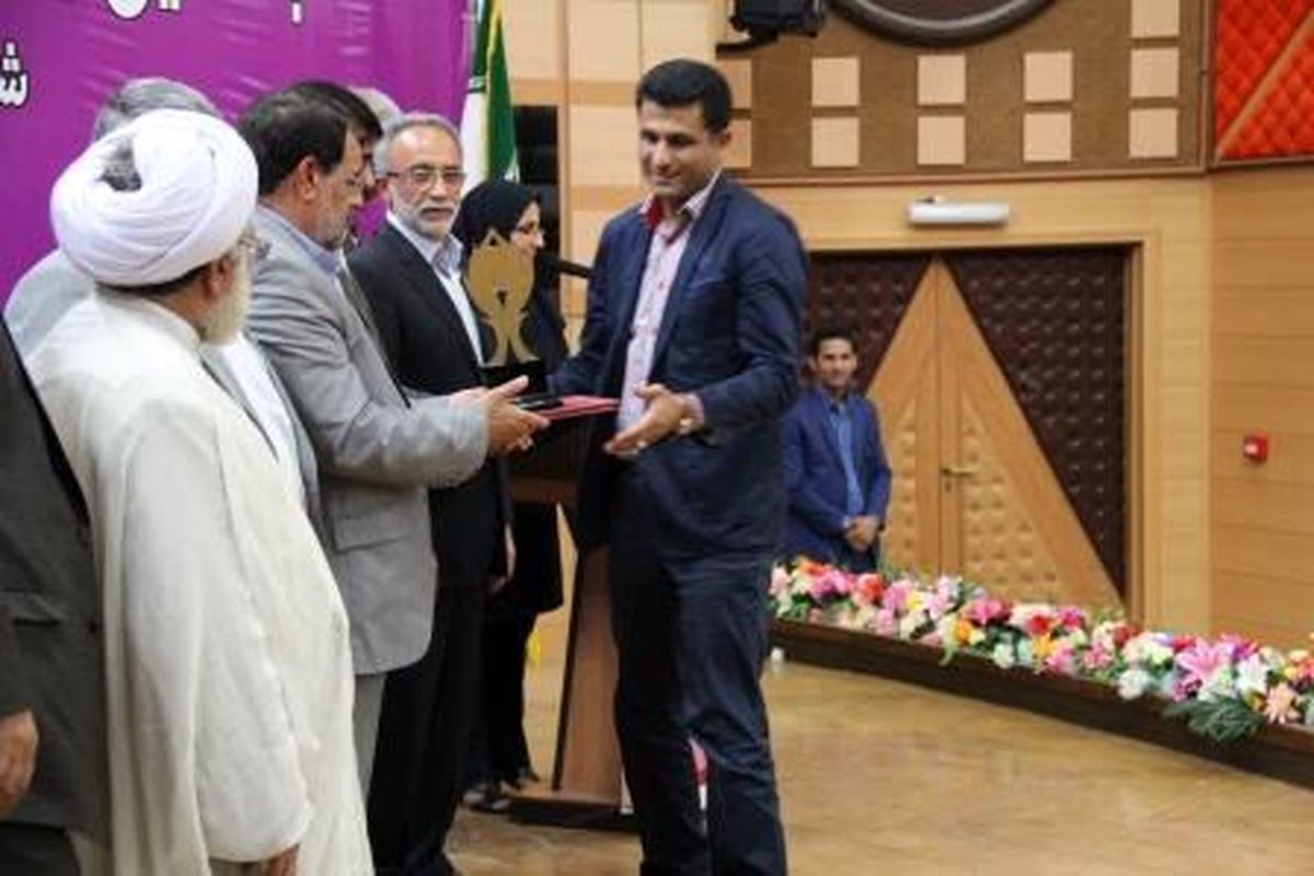 انتخاب اداره کل نوسازی مدارس هرمزگان به عنوان دستگاه برتر جشنواره شهید رجایی