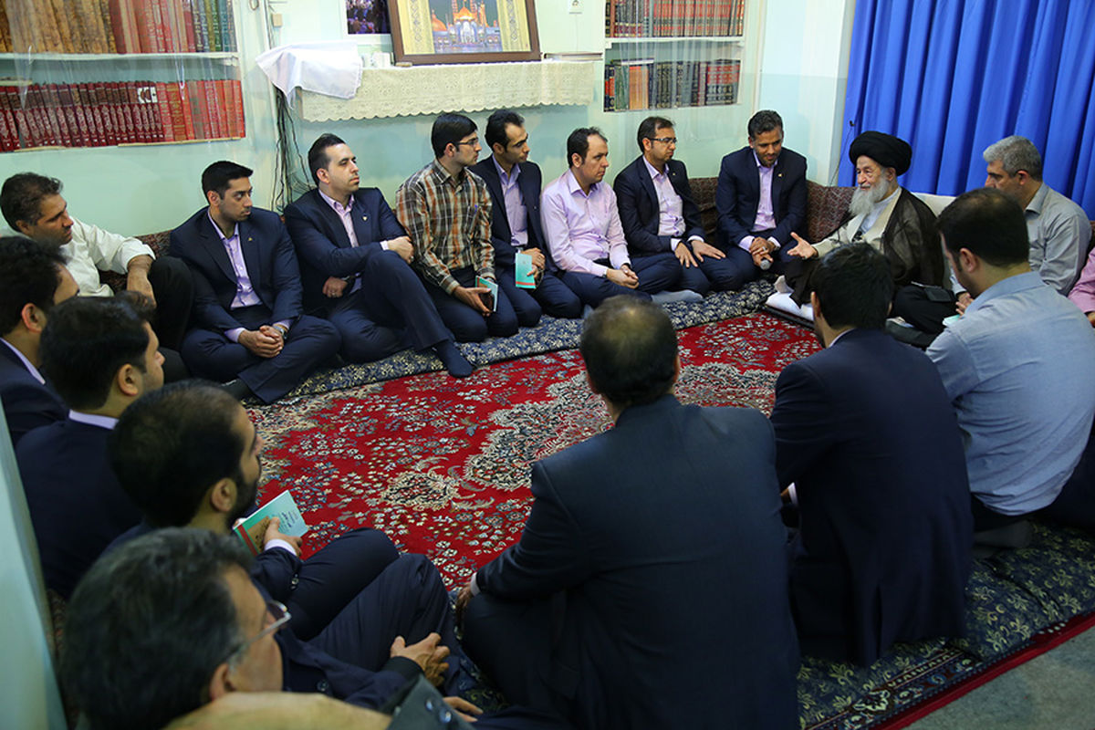 موسسه اعتباری کوثر در گسترش فرهنگ قرض الحسنه تلاش زیادی کرده است