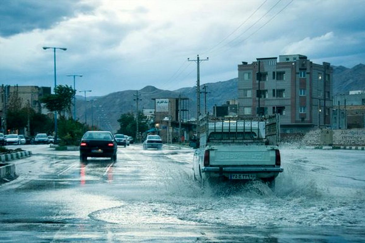 امدادرسانی به ۱۲ هزار و ۵۰۰ نفر از  سیل زدگان