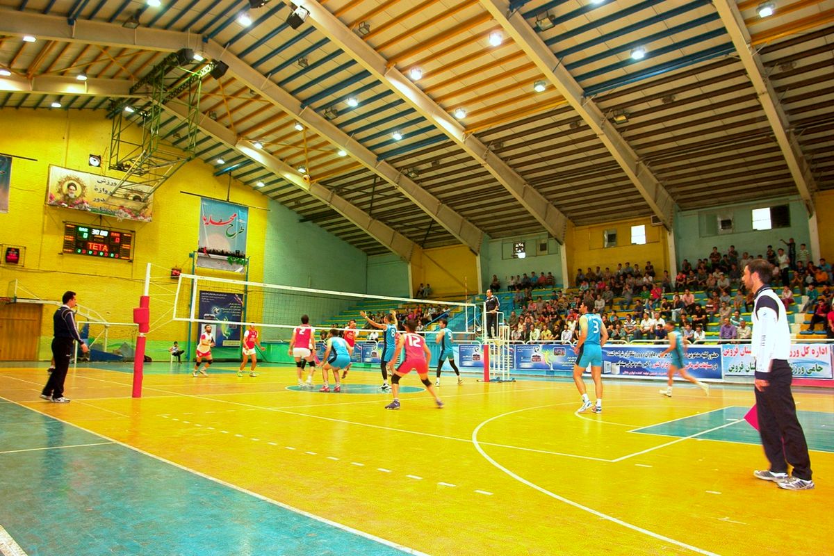 چهار تیم مرحله نیمه نهایی مسابقات والیبال سازمان های نظام مهندسی کشور مشخص شد