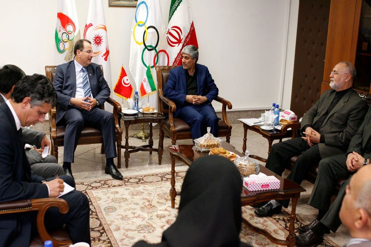 هاشمی: دو کشور ایران و تونس ظرفیت خوبی برای افزایش تعاملات ورزشی دارند/ بن ضیا: علاقه‌مندیم از تجربیات ایران استفاده کنیم