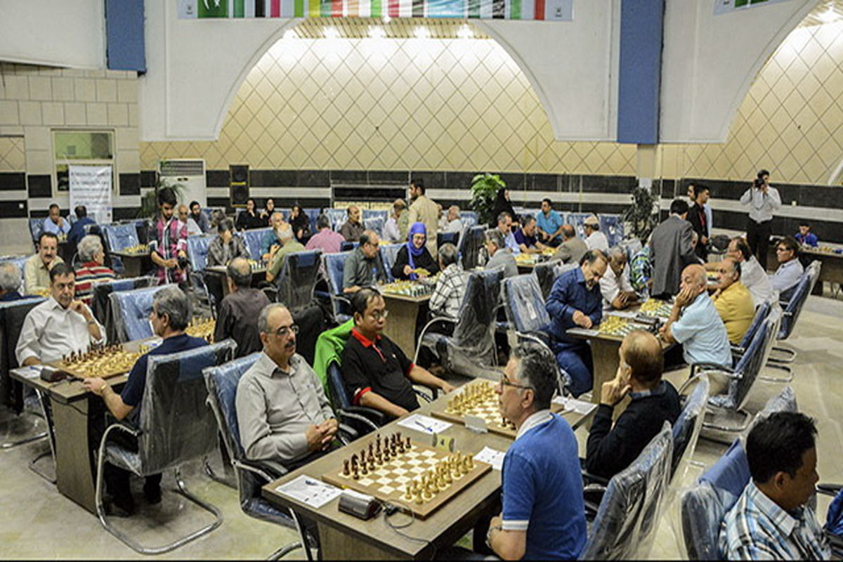 صدر نشینی نماینده پاکستان و هندوستان‌ در دور ششم مسابقات شطرنج پیشکسوتان آسیا