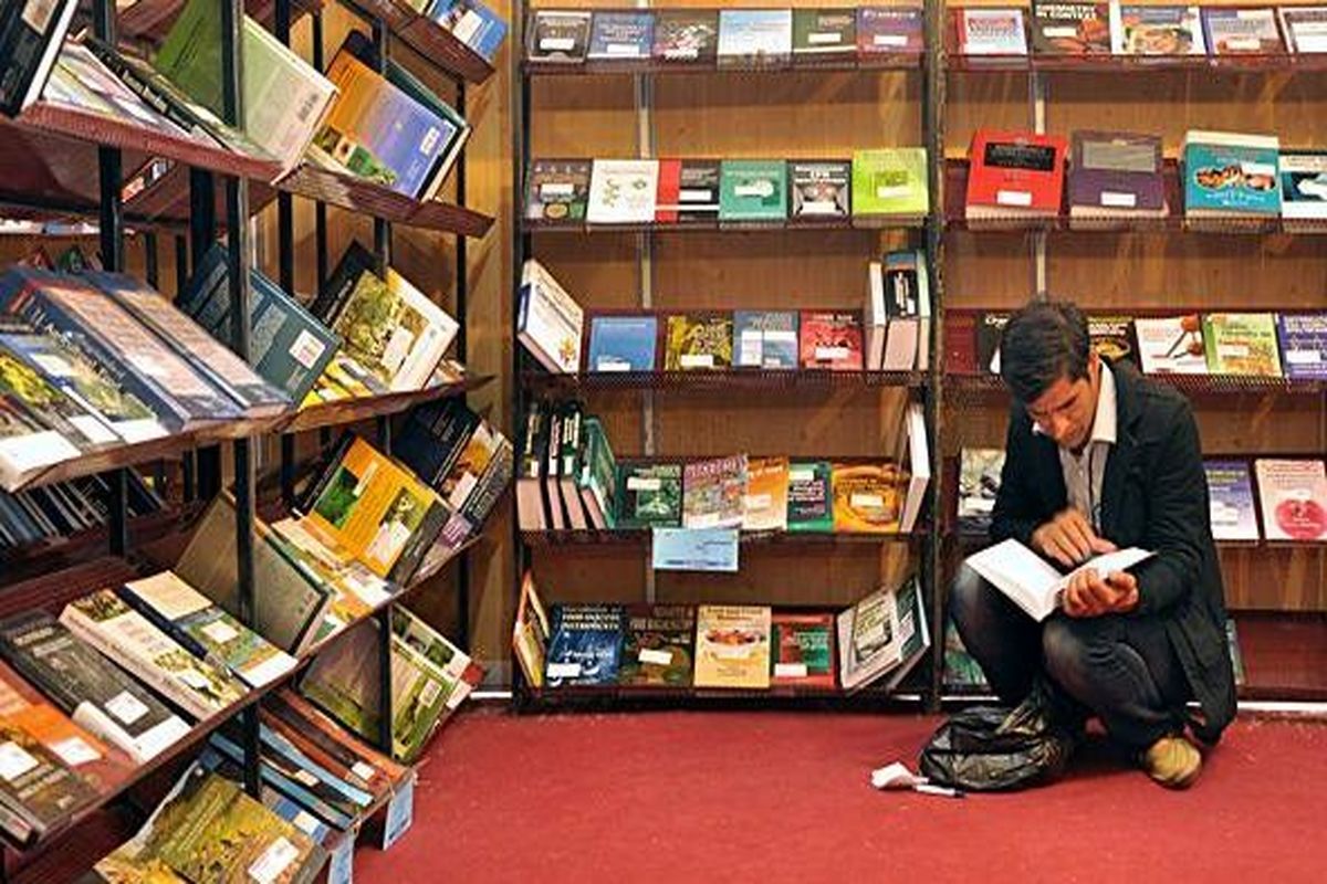 بررسی وضعیت کتابخانه های عمومی بندرعباس درجلسه شورای شهر