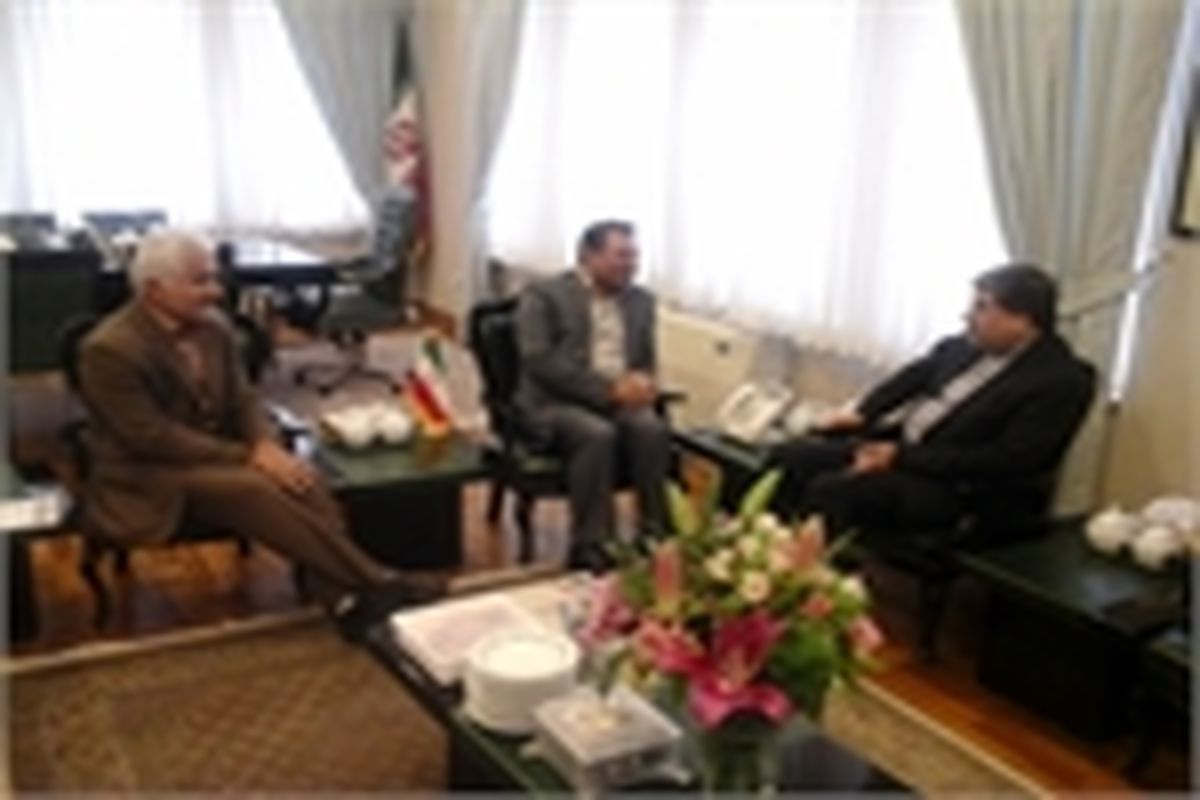 استاندار کهگیلویه وبویراحمد با وزیر فرهنگ و ارشاد اسلامی دیدار کرد