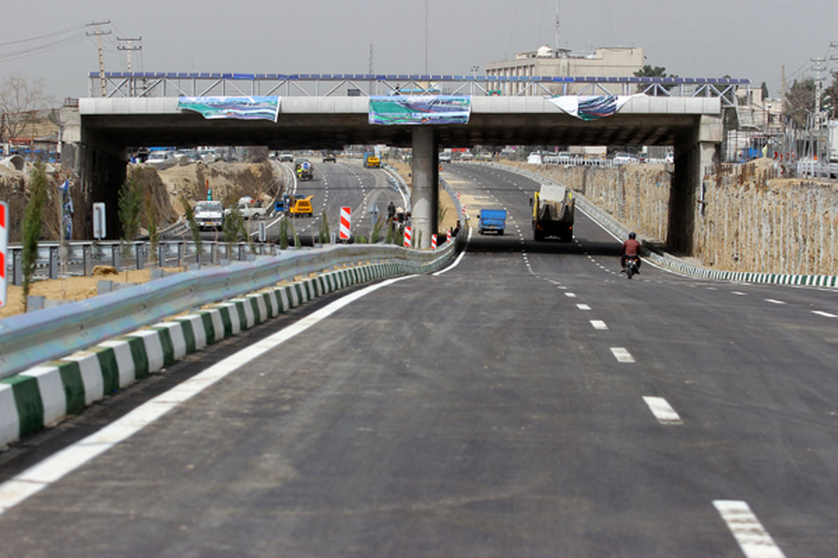 عملیات احداث پروژه مسیر زیرگذر بلوار ایران خودرو –  بزرگراه شهید لشگری آغاز شد
