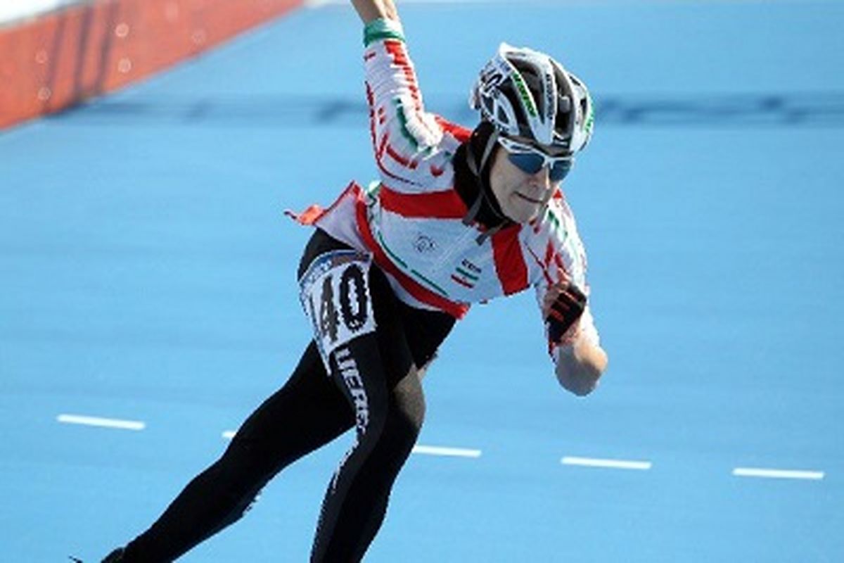 برگزای مسابقات برترین دختران و مادران اسکیت باز استان اصفهان