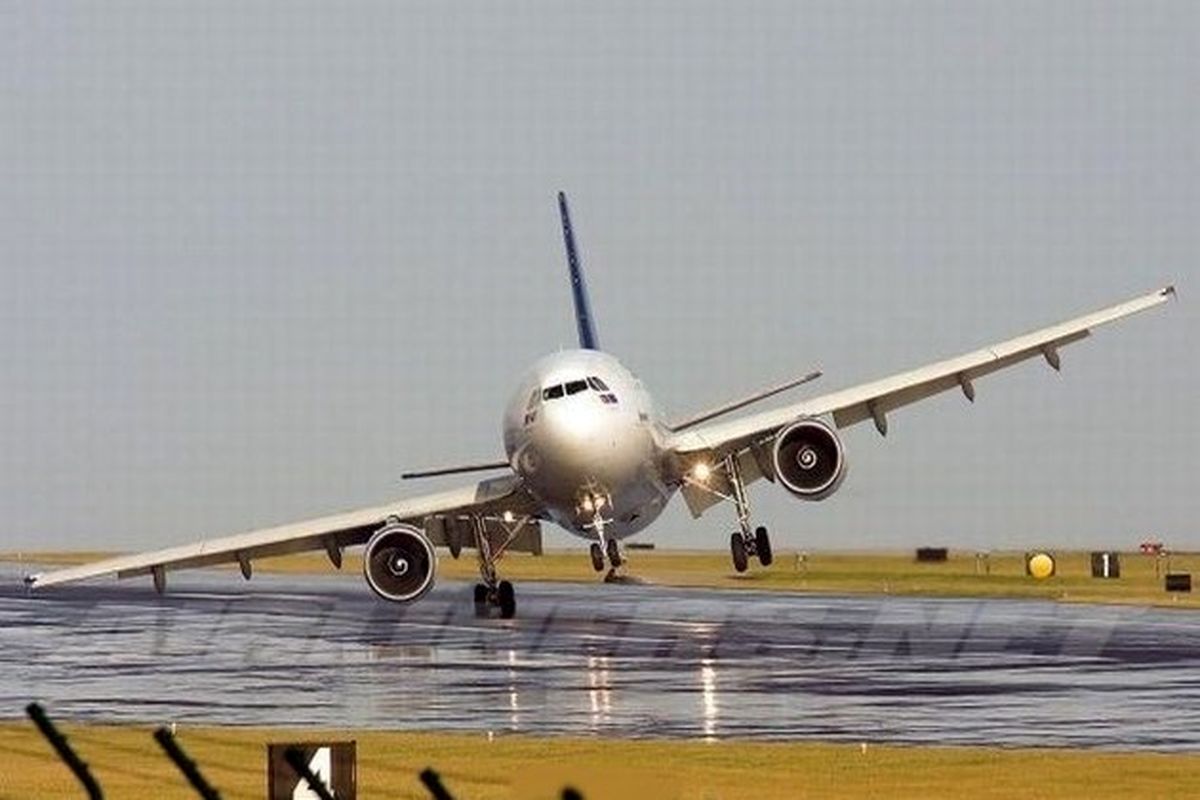هواپیمای مسافربری در ژوهانسبورگ با باند برخورد کرد
