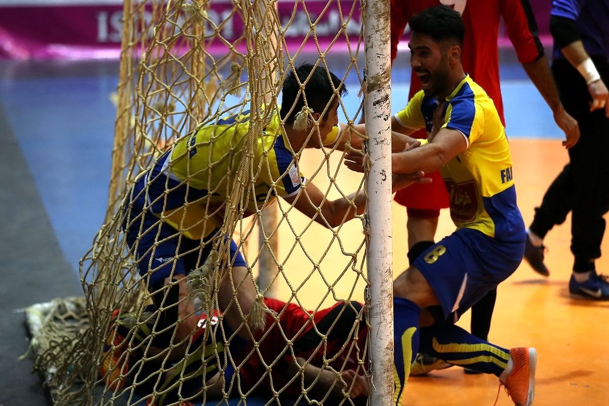 دوره آموزشی مدیریت فوتسال و حرفه‌ای سازی باشگاه ها