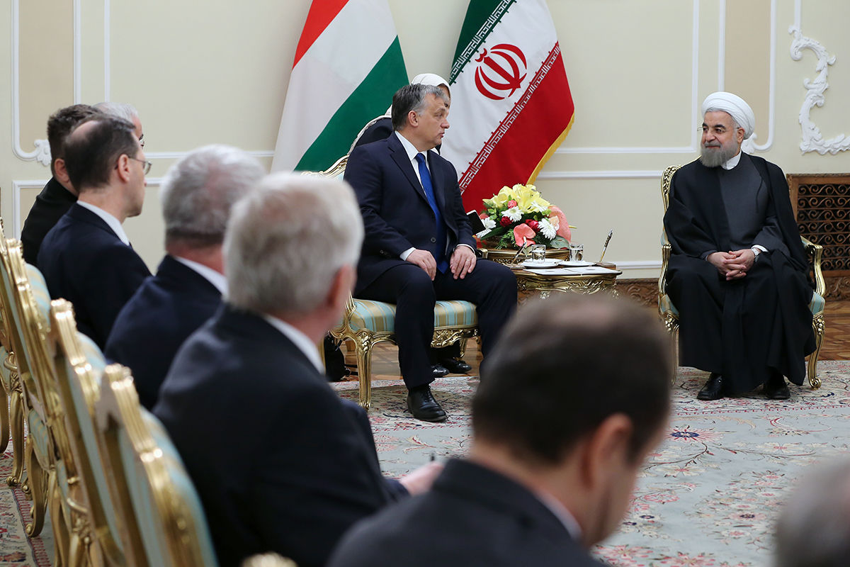 حمایت تهران و بوداپست از ارتباط بخش‌های خصوصی ضروری است