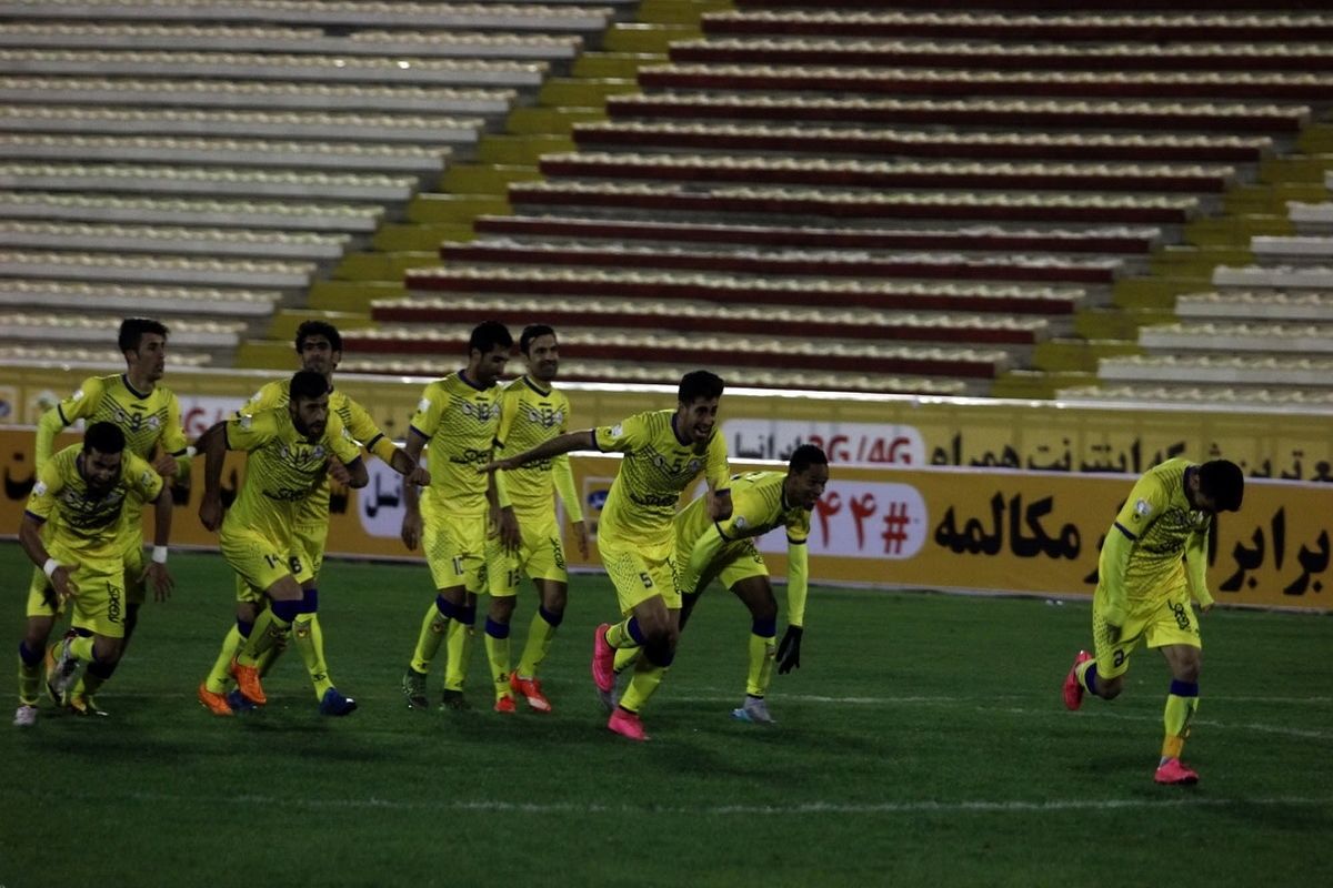 الجیش حریف نفت شد/ زردها در پلی آف به میدان می روند