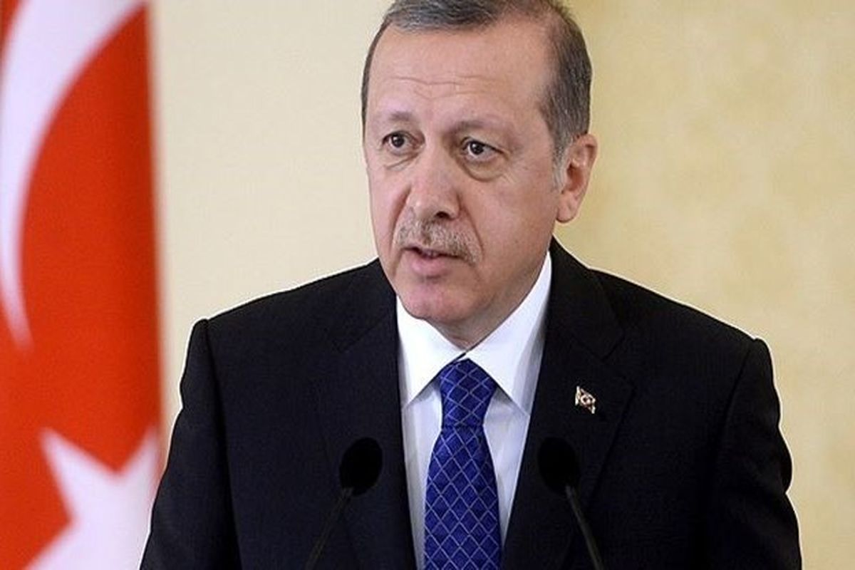 نمی‌گذارند‌ ارد‌وغان موز برد‌ارد‌/طنز