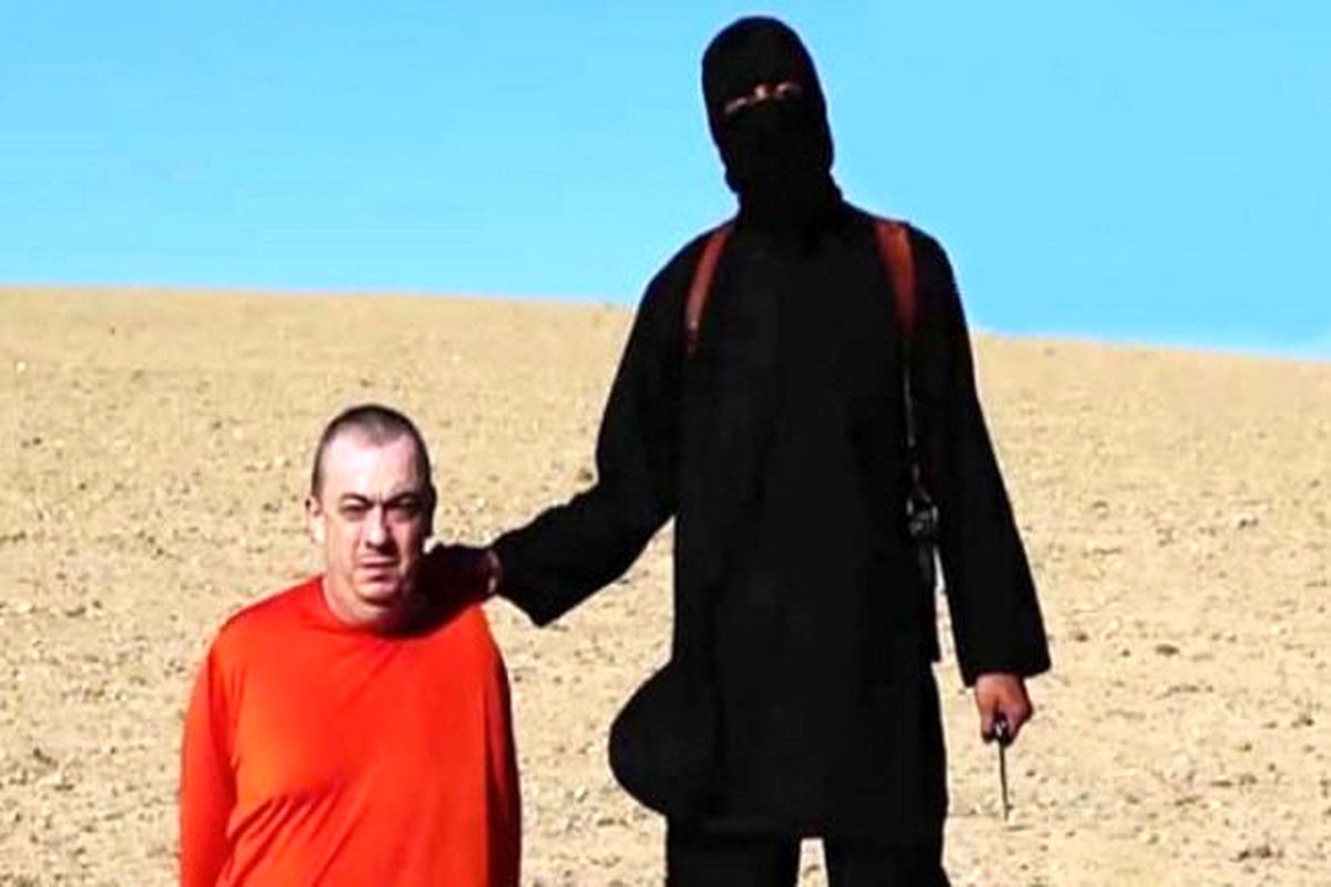 اعدام وحشتناک یک خبرنگار توسط داعش