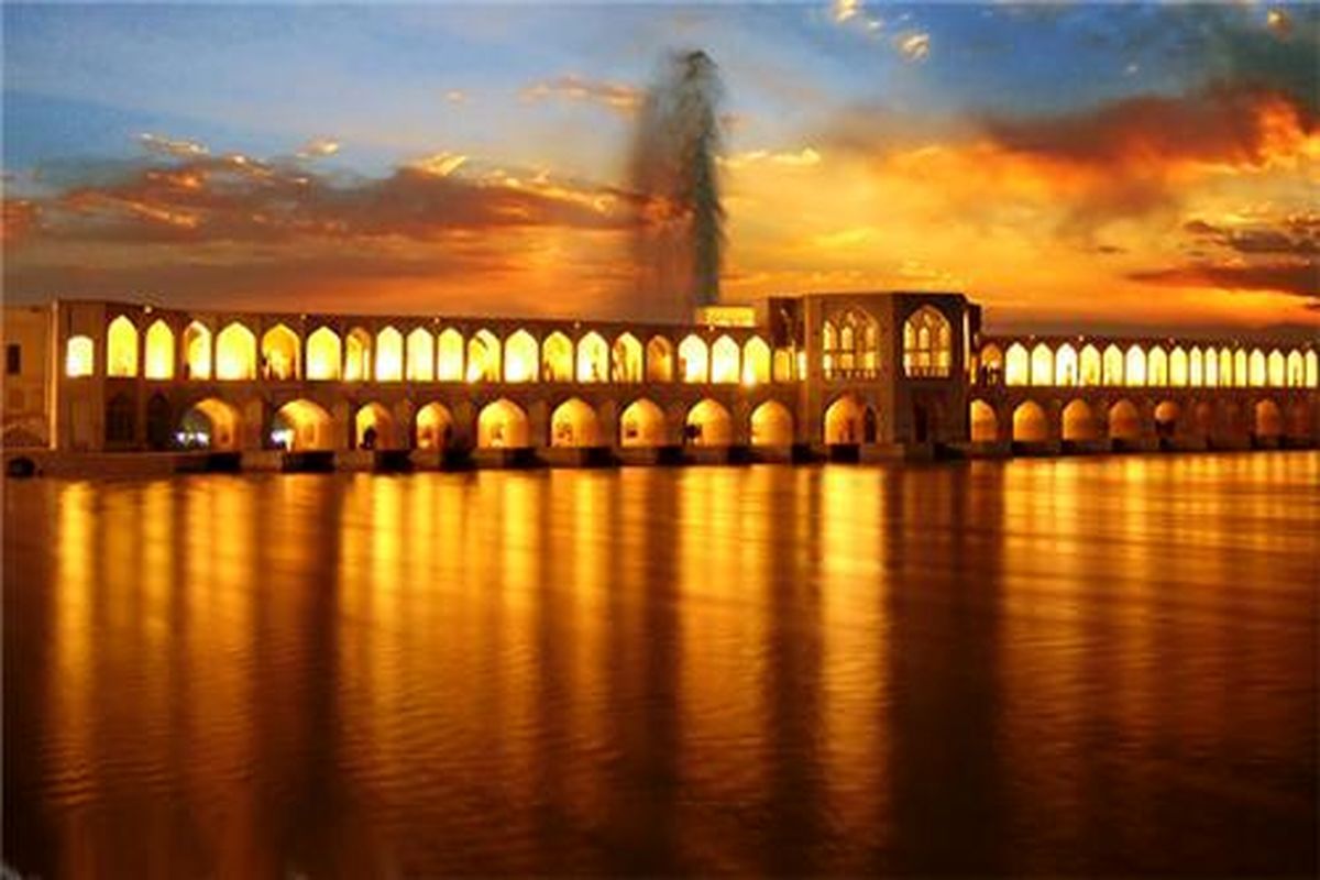 دیدار از اصفهان رؤیای بسیاری از مردم فرانسه است