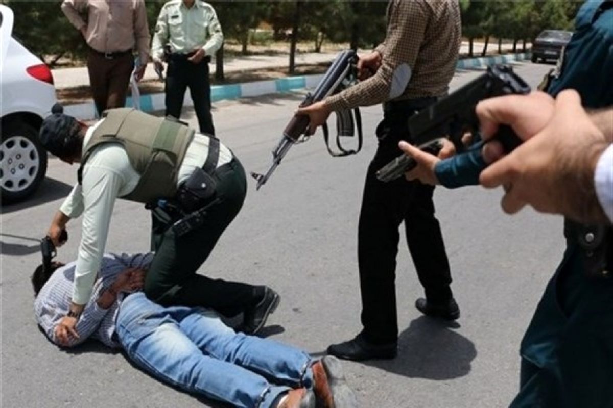 دستگیری سه سارق مسلح نقابدار در قائمشهر