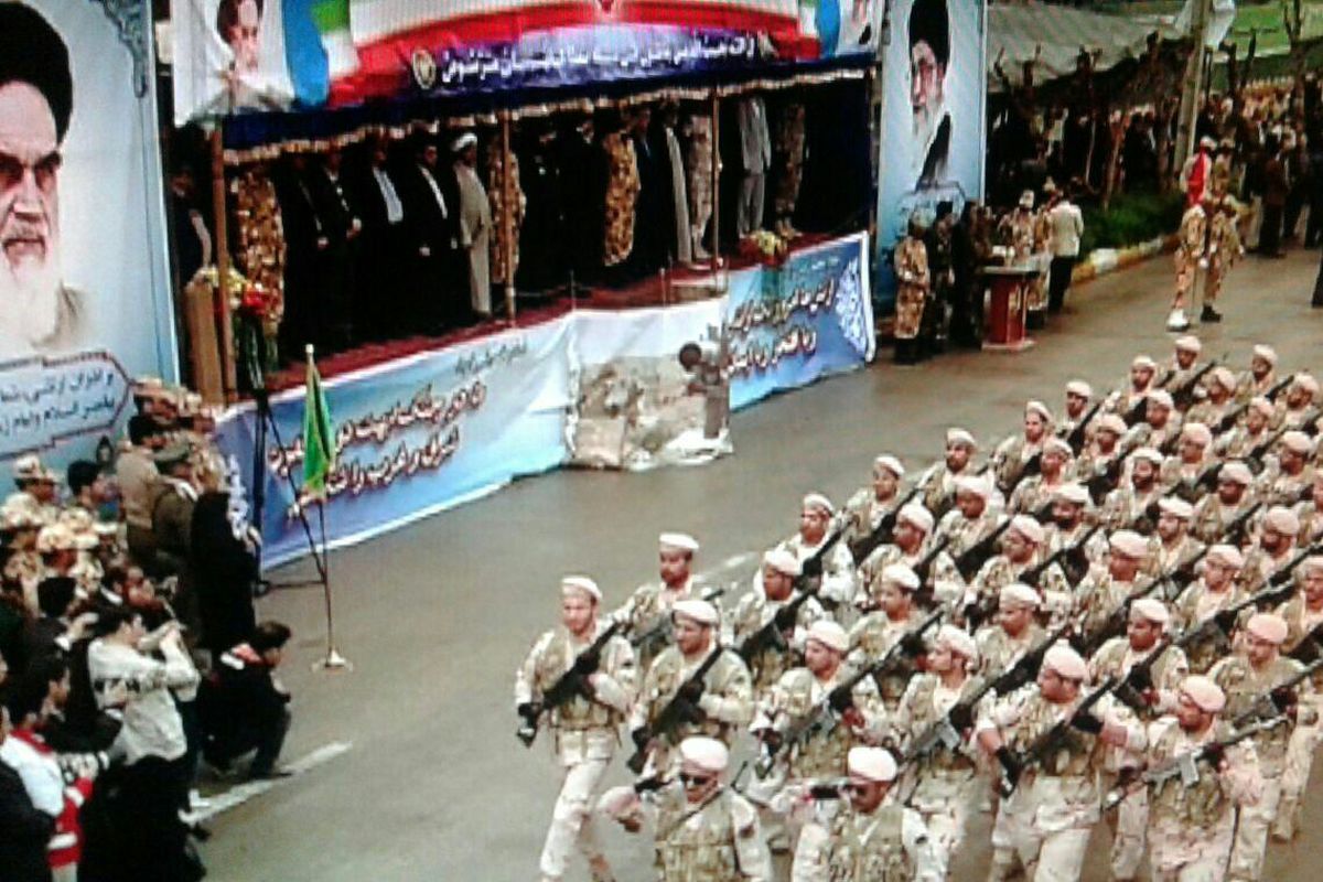 نمایش توان رزمی دفاعی نیروهای مسلح در خراسان شمالی