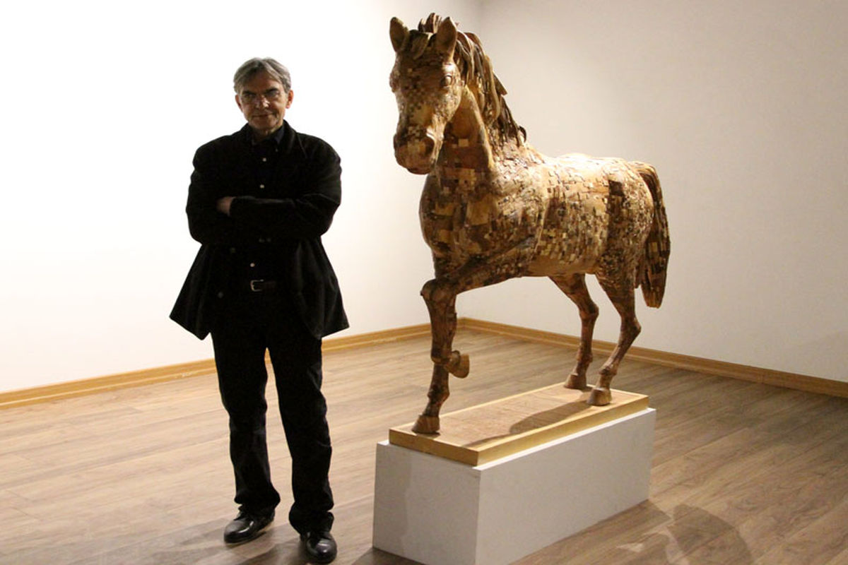 نمایشگاه مجسمه «منصور طبیب‌زاده» در گالری «آس» تهران تمدید ‌شد