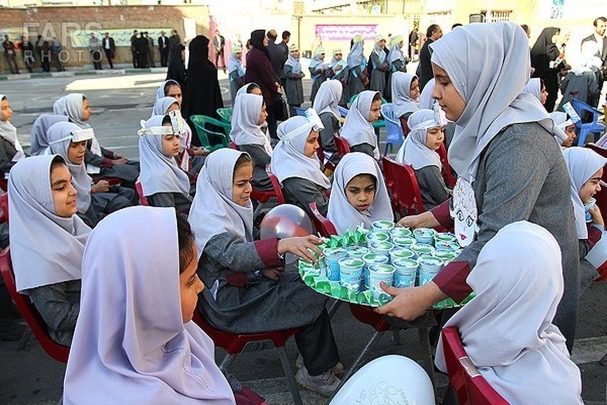 توزیع شیر رایگان در بیش از یک هزار مدرسه استان
